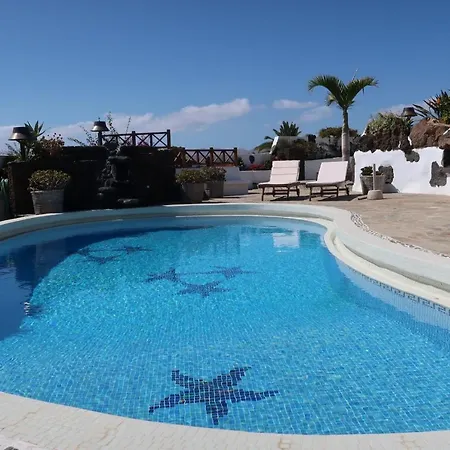 ヴィラ Finca Paraiso - Finest With Incredible Views Over Puerto Del Carmen プエルト・デル・カルメン