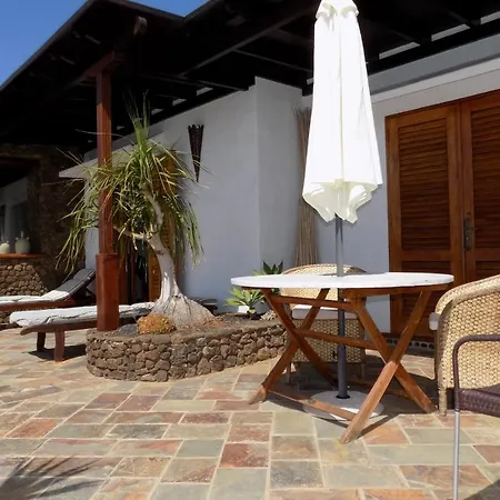 Finca Paraiso - Finest With Incredible Views Over Puerto Del Carmen