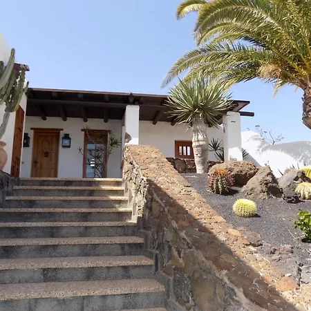 Finca Paraiso - Finest With Incredible Views Over Puerto Del Carmen * プエルト・デル・カルメン