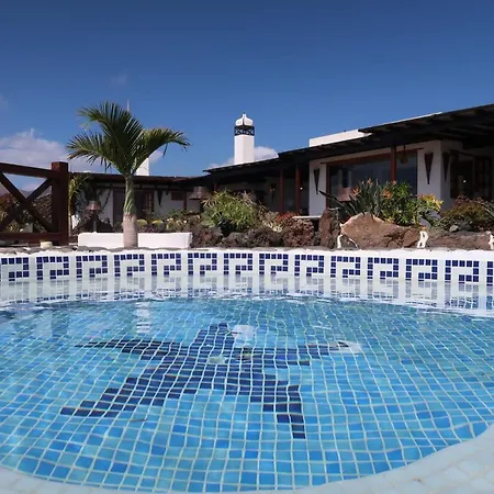 Finca Paraiso - Finest With Incredible Views Over Puerto Del Carmen * Puerto del Carmen